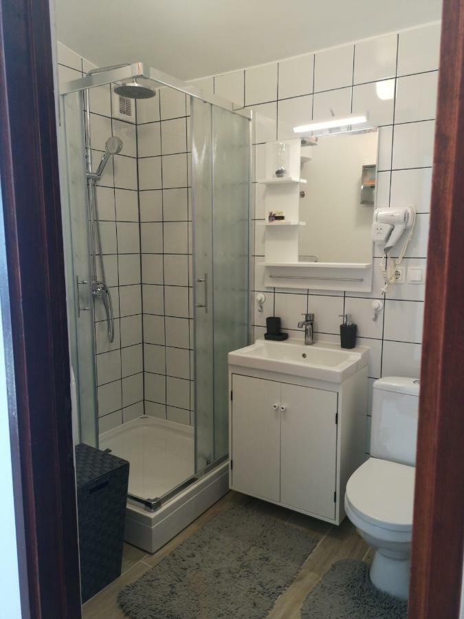 Apartman Studio Kod Ujevica Baška Voda Екстериор снимка