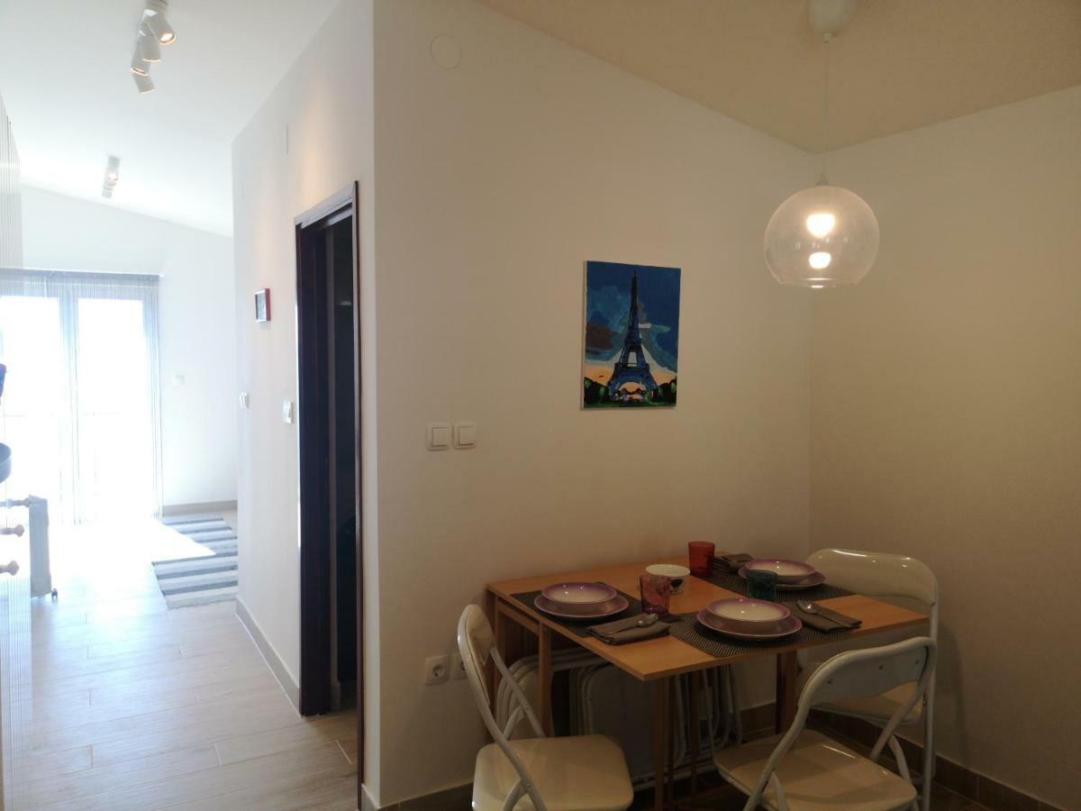 Apartman Studio Kod Ujevica Baška Voda Екстериор снимка